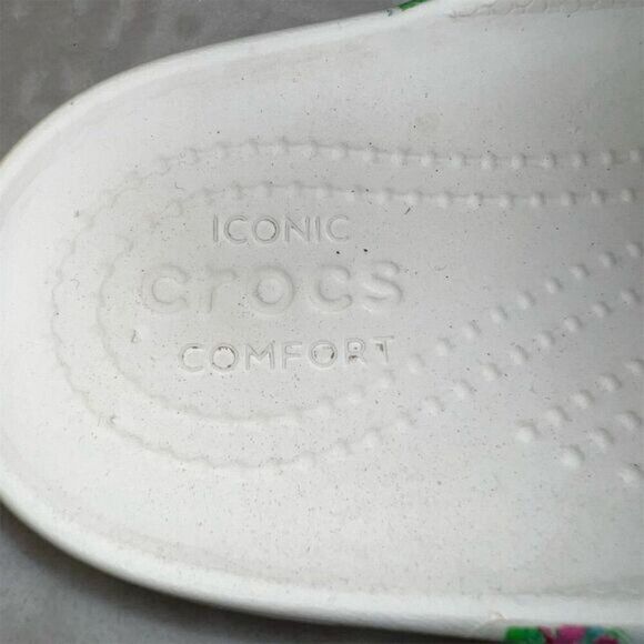 Crocs Women's Kadee II Flamingo Flip Flops Sandals Size 7 Multicolor - Picture 6 of 8